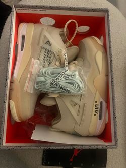 Off white sails