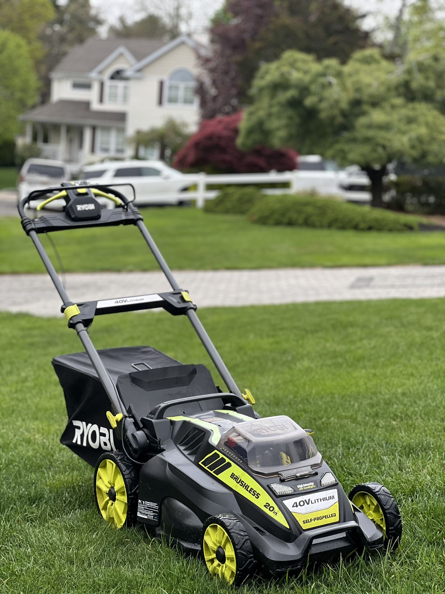 Self Propelled Lawn Ryobi 20in 40v Lawn Mower 20