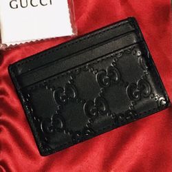 Gucci Mens Card Holder $150 