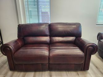 3 piece Leather reclinable sectional sofa