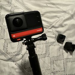 Insta360 One RS