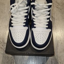 Air Jordan 1 Low Midnight Navy Size 10