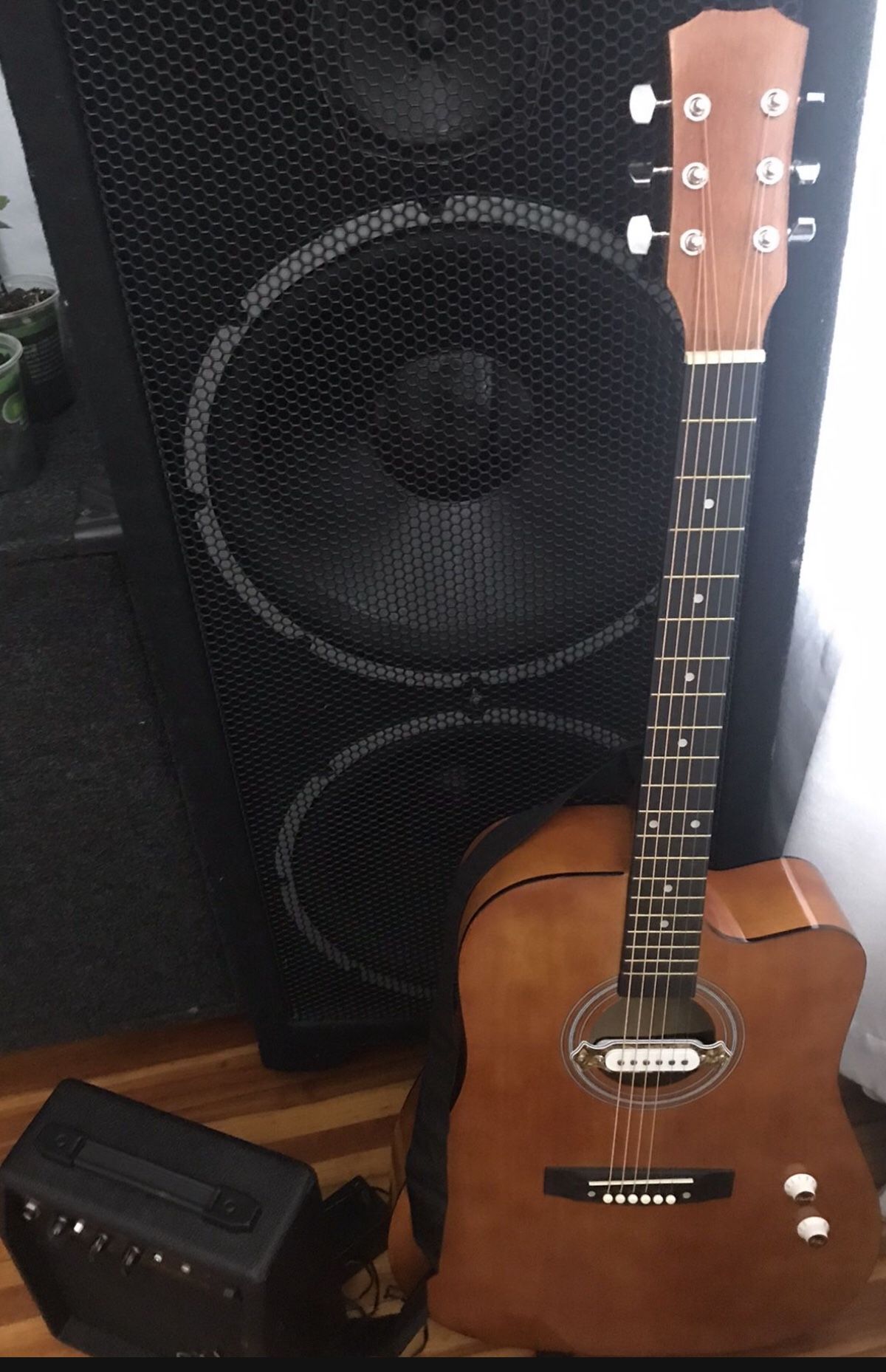 Trade Or Sale New Acoustic  Guitar Whit Amplifier Trade Or Sale