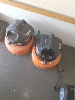 2 RIDGID Portable Air Compressors 6 Gallon 150 PSI