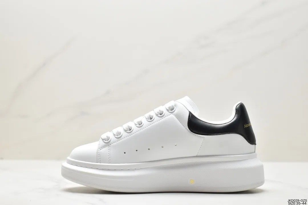 Alexander McQueen Size 45