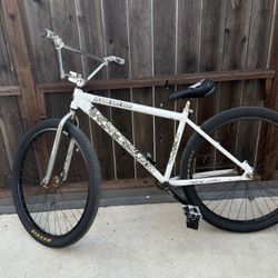 White Chad 29er(Jesus Bike Shop Throne Goon)