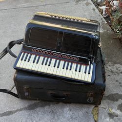 Piano Accordion Italian