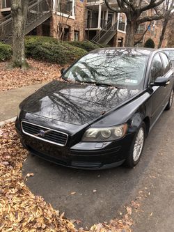 Volvo s40 for sale or parts !