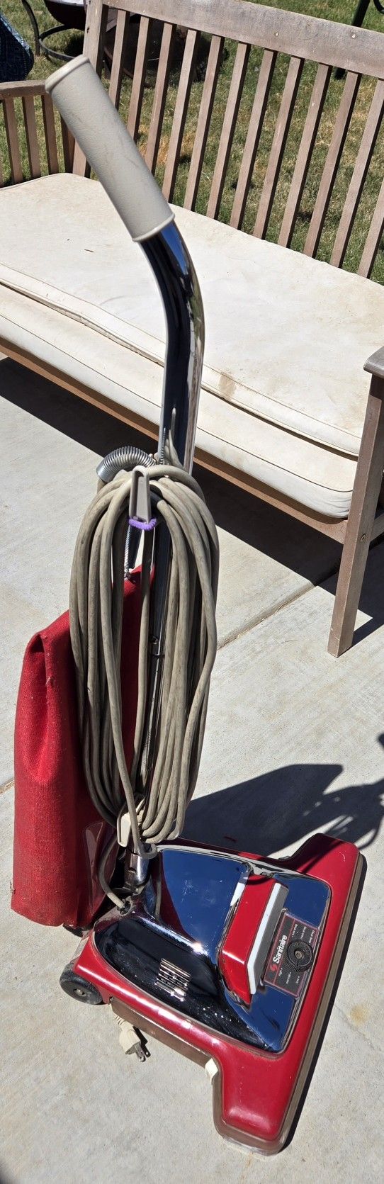 Sanitaire Industrial Commercial Vacuum Cleaner