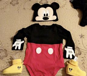 Disney Mickey Onesie outfit 12-18 months