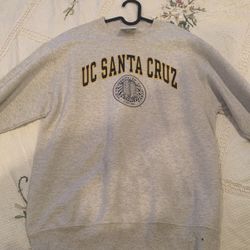 UC Santa Cruz crewneck; SIZE M