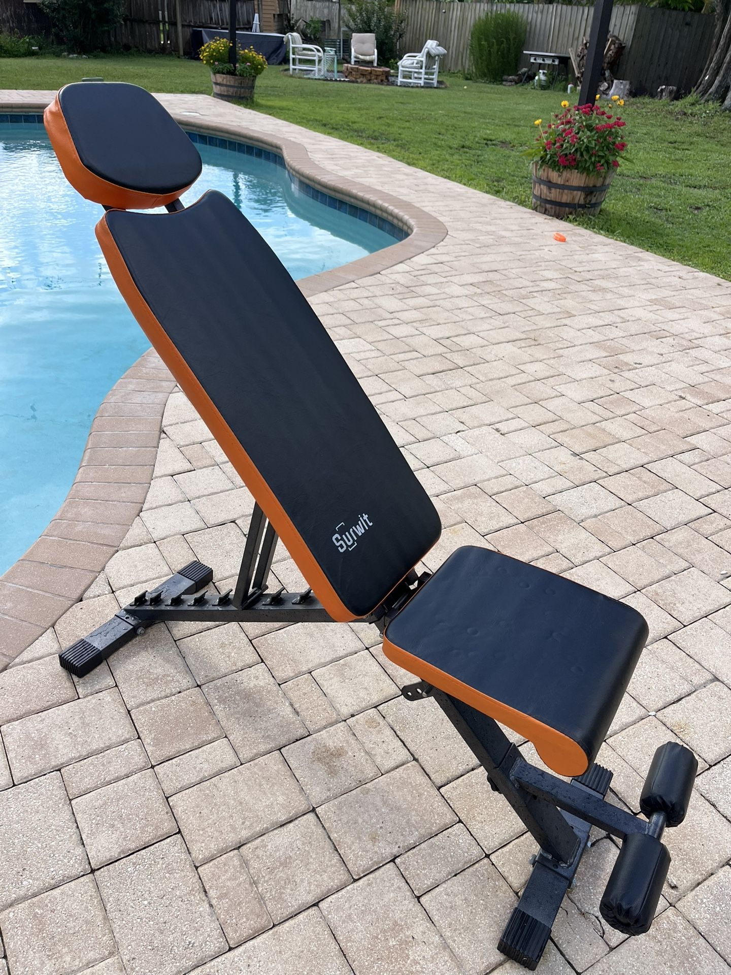 Surwit Foldable Workout Bench