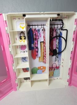 2018 Barbie Fashionistas Ultimate Closet Accessory play set dolls toy Mattel