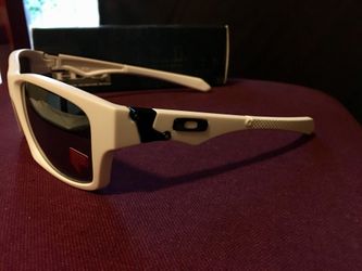 Oakley OO9135 08 Polarized Jupiter Squared Matte White for Sale in