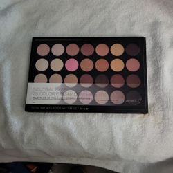 Neutral Eyeshadow Looks Palette