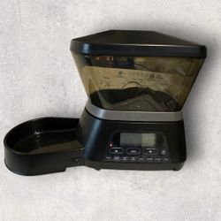 Automatic Dog & Cat Feeder
