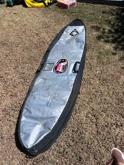 Surfboard bag - short board/ mid length