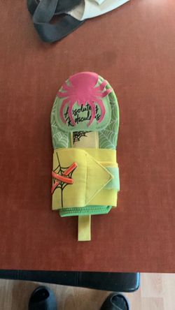 ARIA spider venom sliding mitt standard size