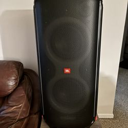 JBL 710 Partybox