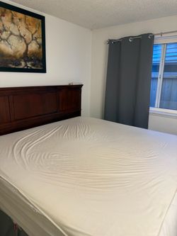 King size bed