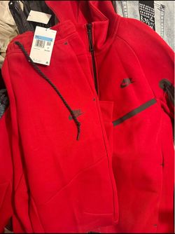 Nike Tech Medium 
