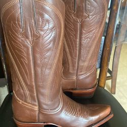 Women’s Leather Boots Size 7
