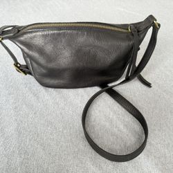 Like New- Madewell Leather Bag