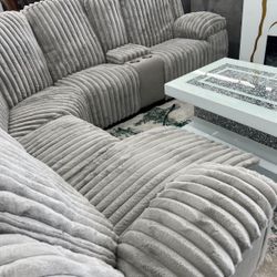 Theater Reclining Stylish Sectional!