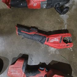 Milwaukee  Tubing Cutter