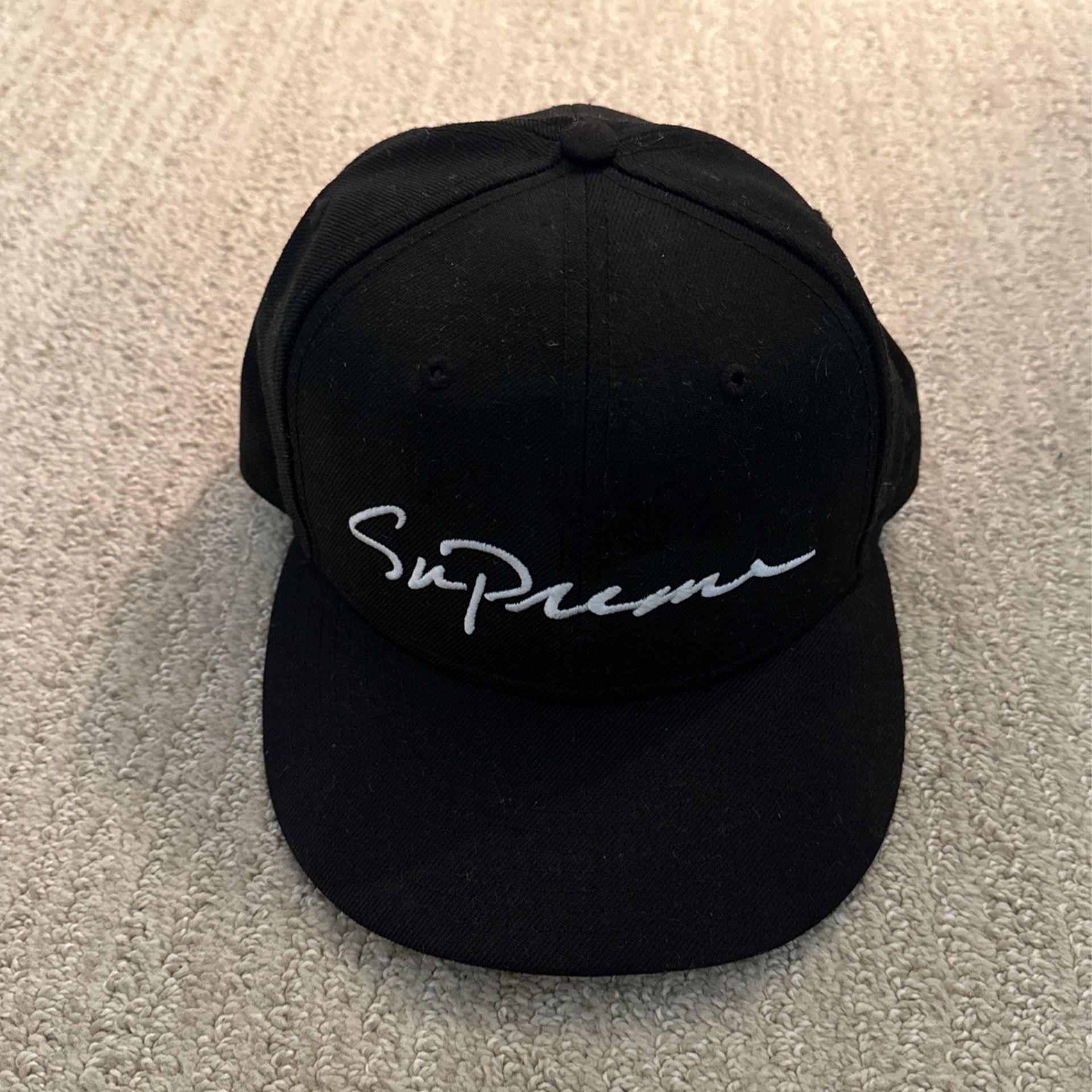 Supreme Hat - 7 3/8