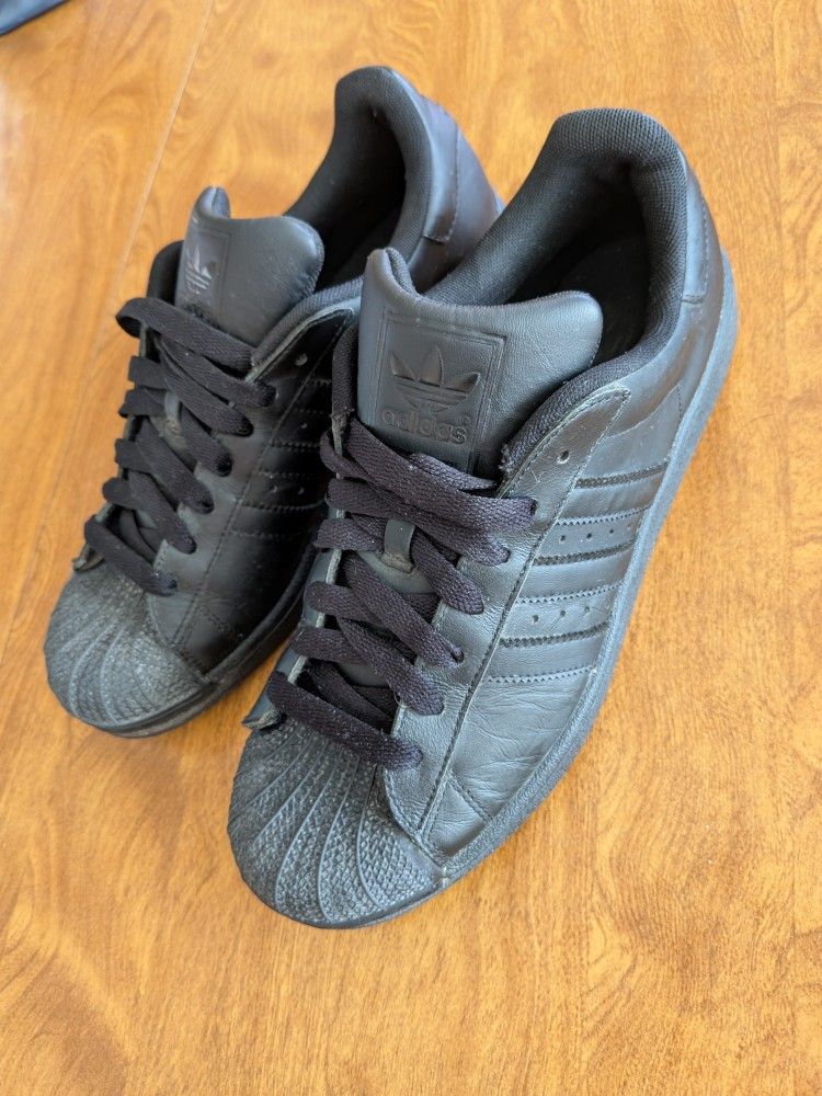 Size 9 US Men's - Black - Adidas Superstar Sneakers