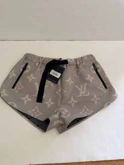 Louis Vuitton mini short