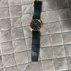 Nixon Gold With Black Leather