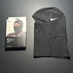 Nike Pro Hyperwarm Hood