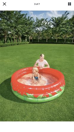 H2OGO Sweet Strawberry Inflatable Kiddie Swimming Pool 63" Diameter 15" Height
