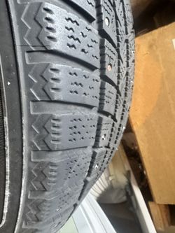 Set of 2 snow tires- size 205/55R16