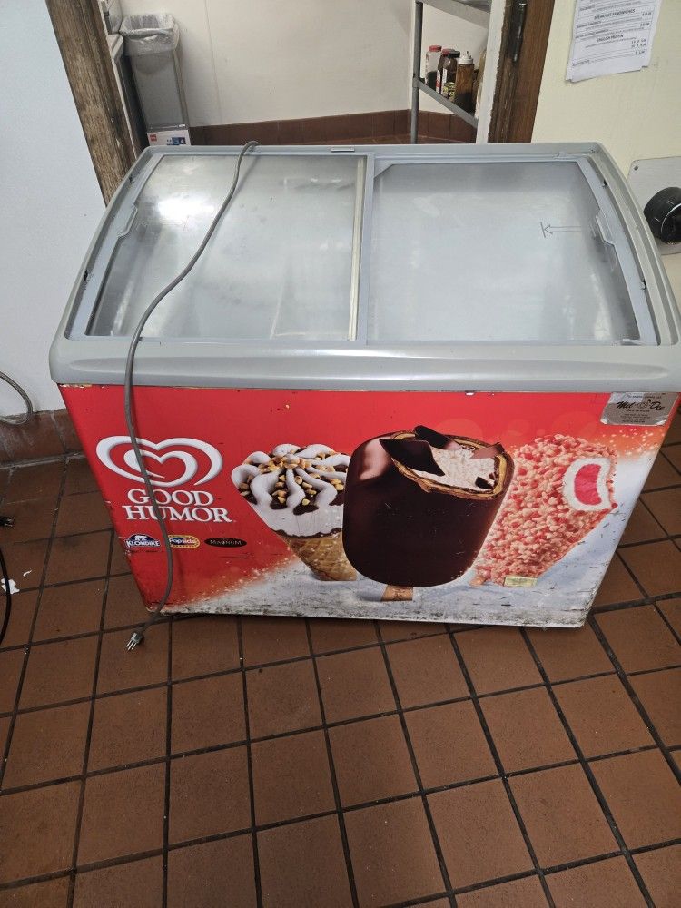 Ice Cream Freezer
