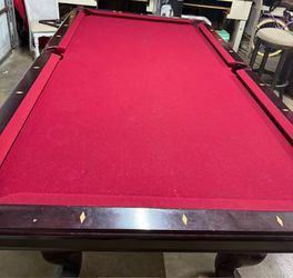 8FT Pool Table w/ Accessories – Great Condition