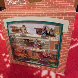Disney Train Pin Set 5pc 2008 