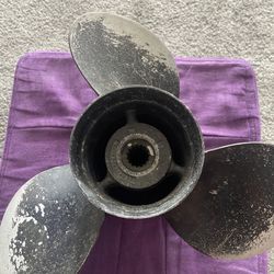 Boat propeller
