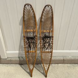 Vintage US CA Lund Snow shoes