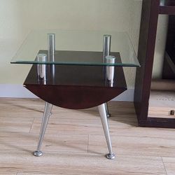 Glass-top Coffee/End Table 
