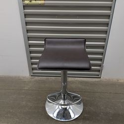 Bar stool $10