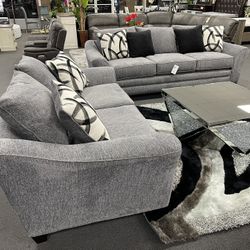 American Made 🇺🇸 Sofa & Loveseat Over Size