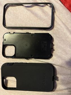 I Phone Otter Box In Excellent Shape!
