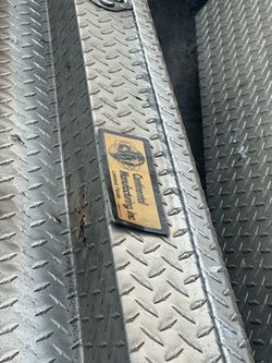 Truck bed storage box
