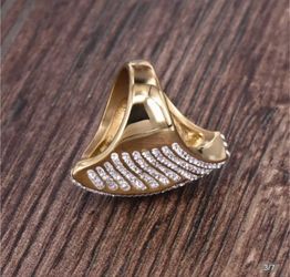 beautiful ring size 9