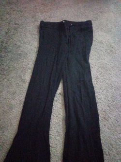 black leggings pants