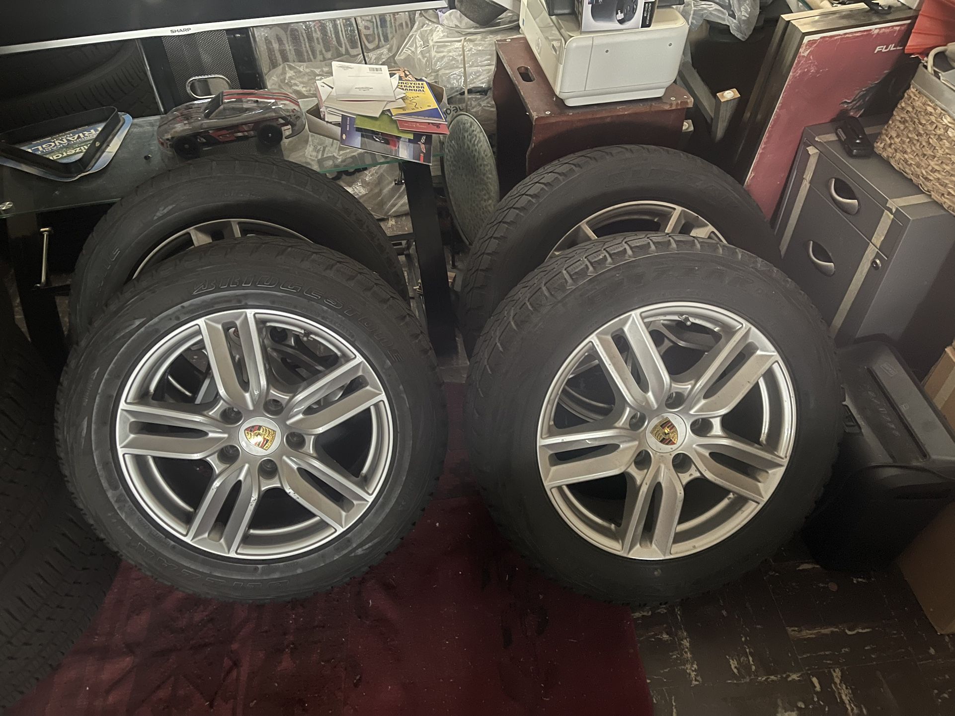 Porsche 18in Alloys Wheels And 255/55R18 Blizzac Tires
