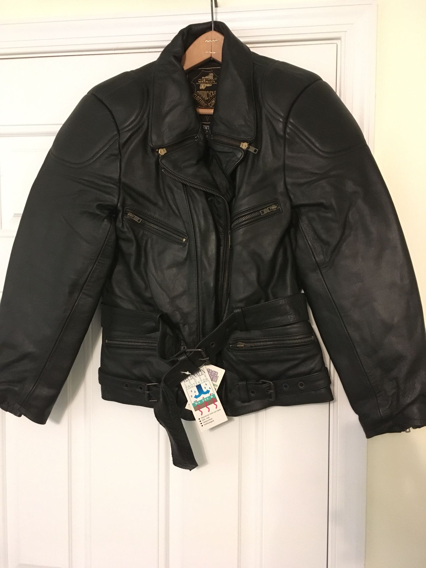 Motorcycle jacket size 44